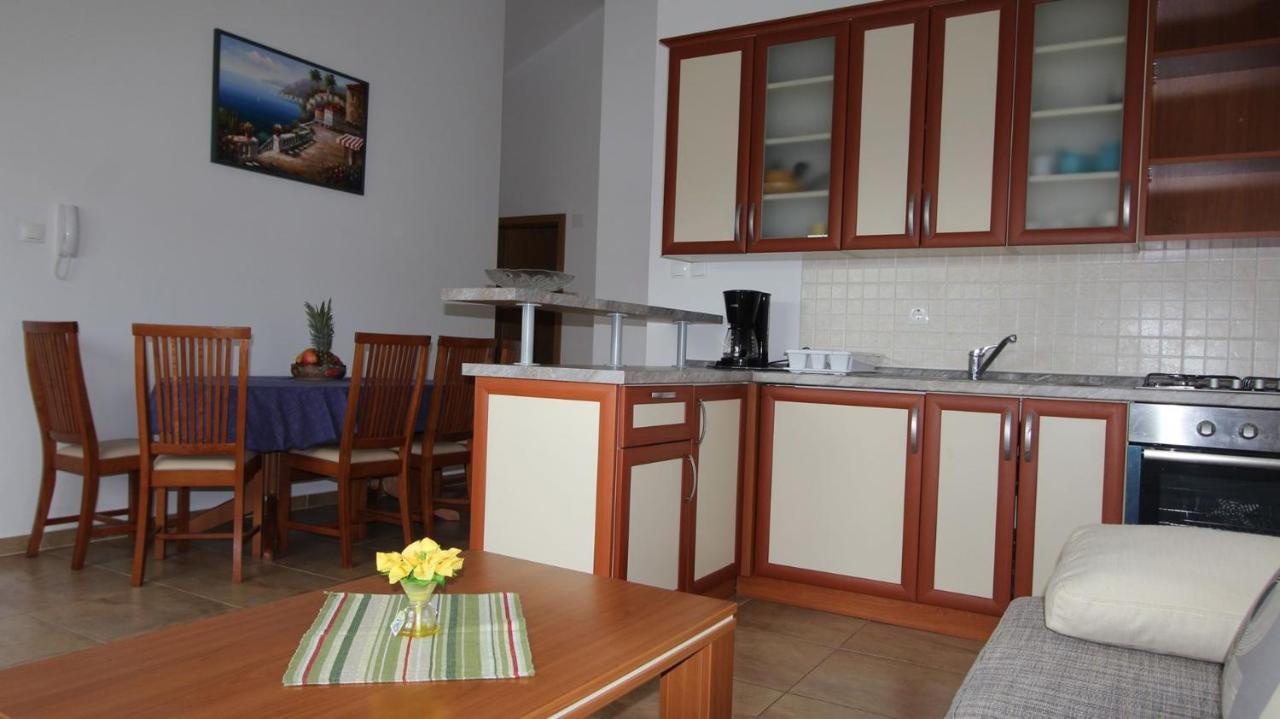 Apartments Vabec Malinska Zewnętrze zdjęcie