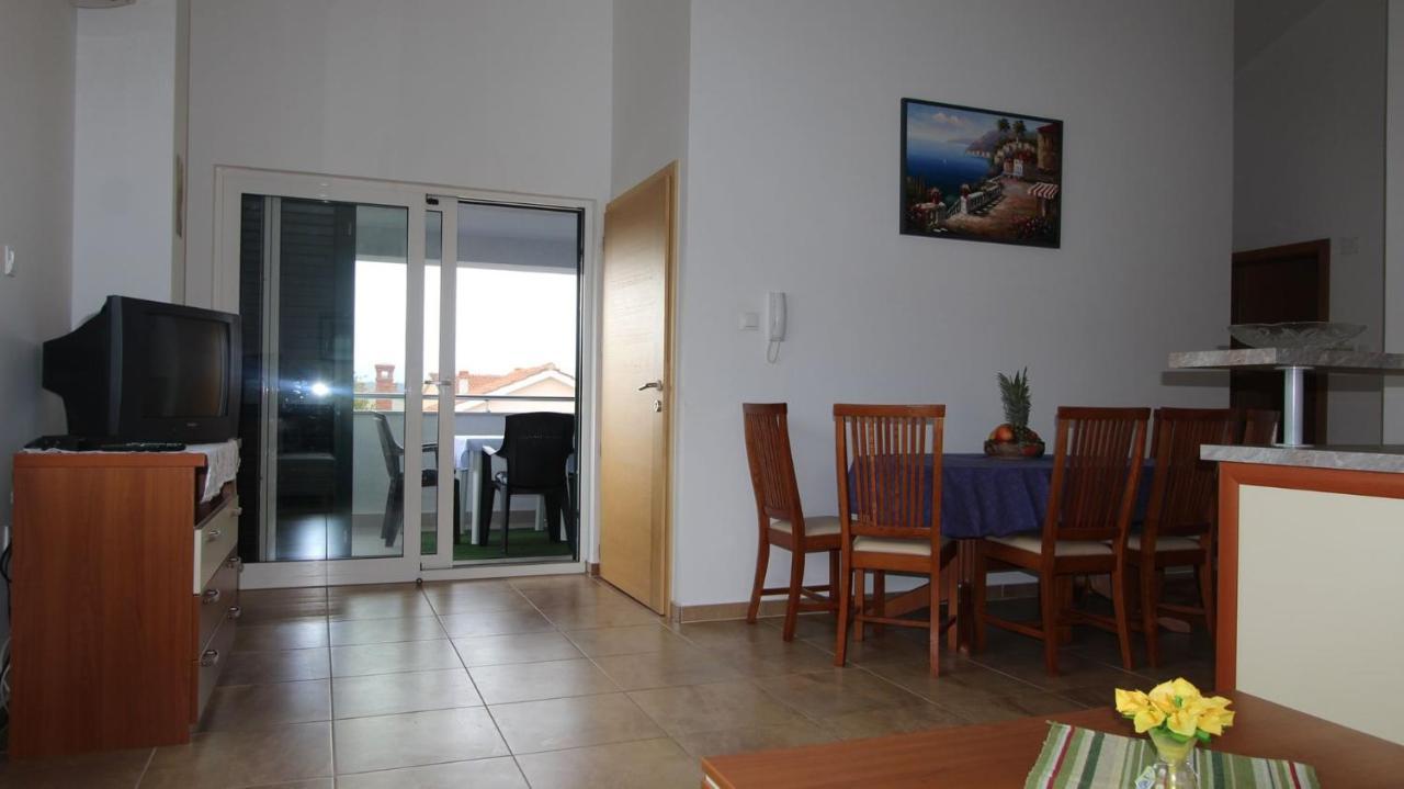 Apartments Vabec Malinska Zewnętrze zdjęcie