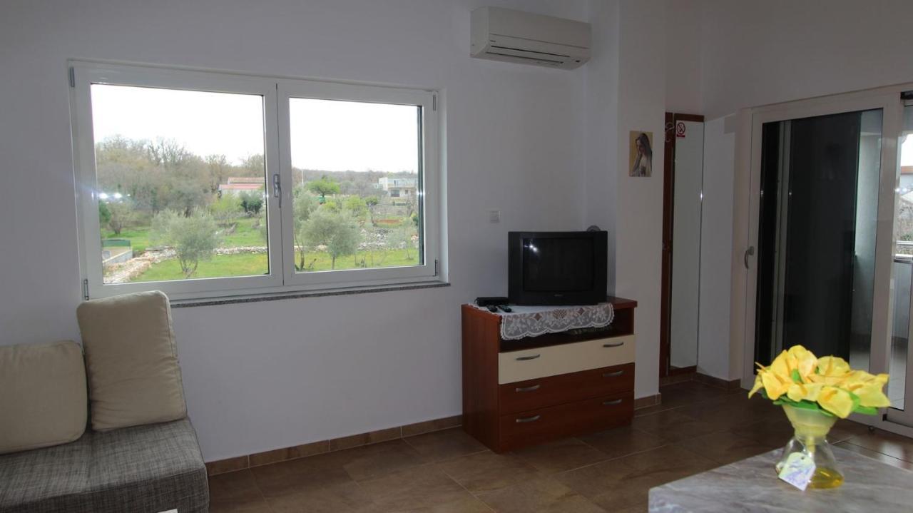 Apartments Vabec Malinska Zewnętrze zdjęcie